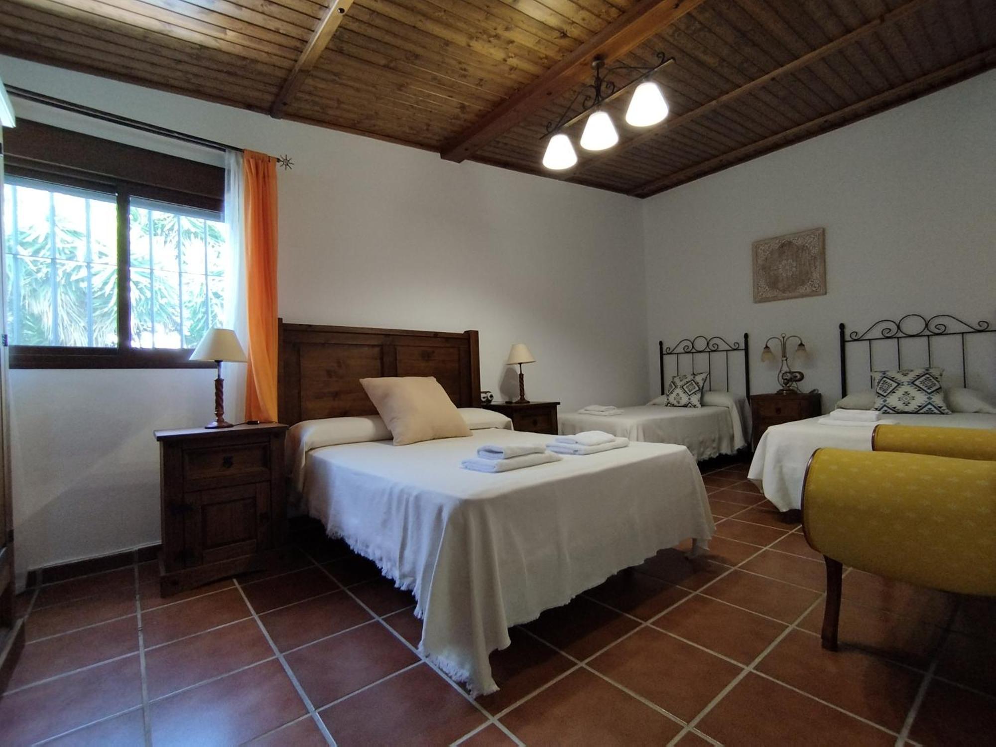 Vivienda Rural Los Madronos Malcocinado  外观 照片